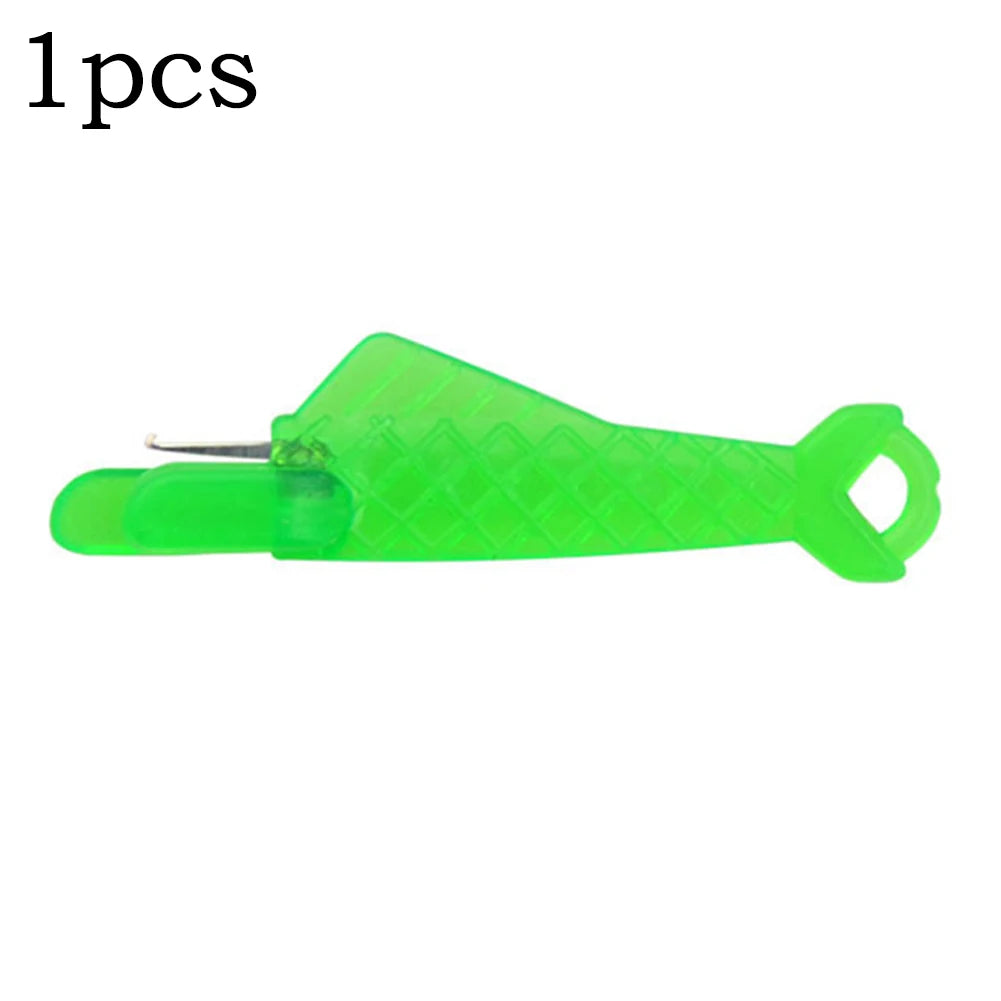 Sewing Tools Needle Threader DIY Insertion Tool Mini Sewing Machine Plastic Small Fish